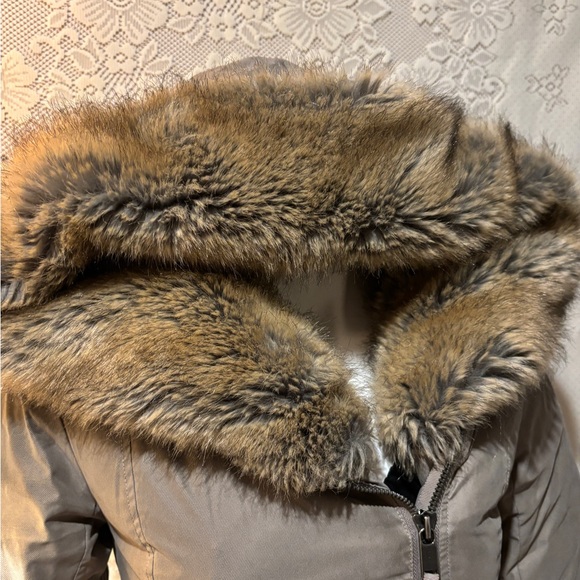 Babaton St. Moritz parka coat in the charcoal grey - Picture 8 of 10